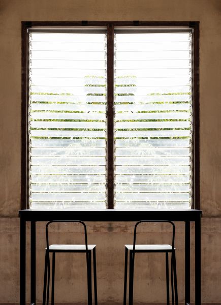 Cost of Louvre Window Replacement in Oakland